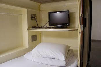Capsule Hotel Shonan Fujisawa Dış mekan fotoğraf
